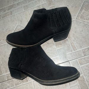 Simple Black Booties